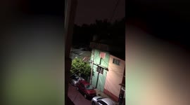 Mexico earthquake shakes aquariums in homes