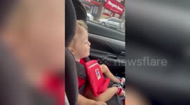 This music loving kid lip synching Phil Collins 'In the air tonight' will melt your heart!