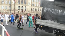 DIY Karneval march under the motto 