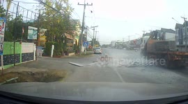 Concrete slabs fall from truck next to SCHOOL in Thailand