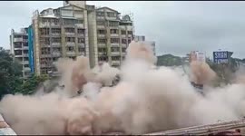 Watch - Three storey building of fire department demolished in busy area of Surat