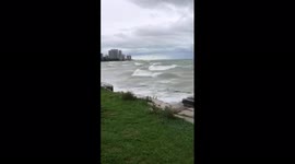 US: High Waves Crash Ashore Along Lake Michigan