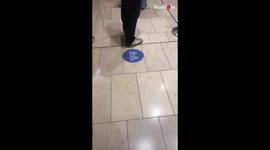 'Canadian woman 'confused' by the social distancing sign in Apple store '