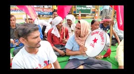 Protesters Sing Revolutionary Songs To Support Bharat Bandh in New Delhi, India