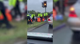 Moment Insulate Britain protestors on the M25 were arrested by police