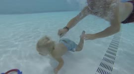 17-month-old baby baffles experts by being able to swim unaided without armbands