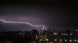Massive lightning storm hits LA, delaying Chargers game