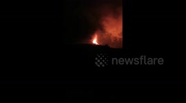 La Palma volcano: Eruption spews searing hot boulders the size of three-storey buildings