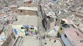 DRONE  ESTILO DE VIDA POBLADORES CERRO SAN COSME UN BARRIO CON SABOR PICANTE