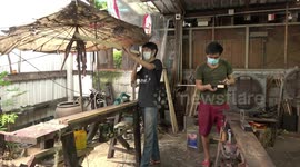 Watch snooker cues made by hand in Thai workshop favoured by Ronnie O’Sullivan