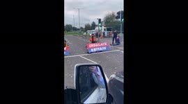 UK: Insulate Britain Protesters Block Roads In West London And Kent 2
