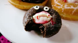Halloween treats: Vampire donuts you'll want to sink your teeth in!