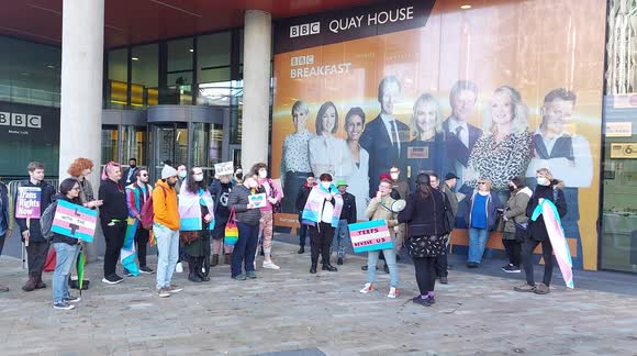 Protesters gather outside BBC studios in Manchester over article deemed transphobic