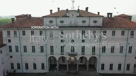 Incredible 17th-century Italian villa which hosted royalty up for auction with NO RESERVE – featuring all the chandeliers and a ballroom for 160 people