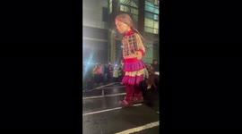 Syrian refugee pupet receives warm welcome in Manchester