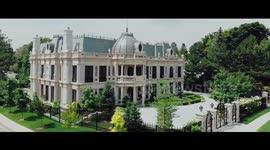 Mansion once owned by the 'Schitt's Creek' family is up for sale for £13 million