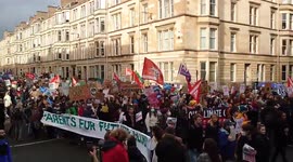 Teen activist joined by 100,000 in Glasgow, UK