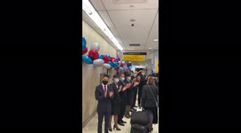 London travelers to New York receive warm welcome at JFK Airport as international travel ban lifted