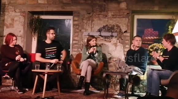 Stvaran svet oko mene: Sloboda govora ili kultura cutanja / Real world around me: Freedom of Speech or Culture of Silence - a conversation about freedom of speech and against current establishment in Serbia - Marko Selic Marcelo, Milena Minja Bogavac, Rad