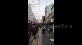 Newsflare Edit - Australia: Thousands Protest In Melbourne Against New Pandemic Laws 2