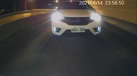 ROAD RAGE: Honda driver harasses other drivers on the road by flashing lights at high speeds (Dashcam Video)
