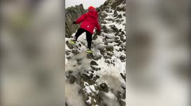 4-year-old amputee becomes the youngest to climb Snowdon, the highest mountain in Wales