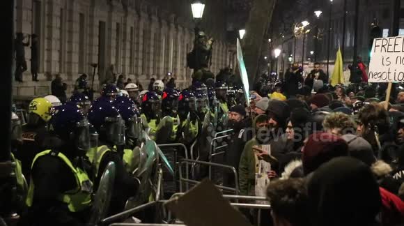 Clashes as anti-lockdown and anti-vaccine protesters try to storm Downing Street in London