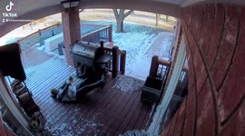 Extended version- 'Saved the dog!' Man falls on icy deck in Kansas but luckily kept the puppy unharmed