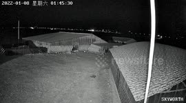 Flash of light seen moments before 6.9-magnitude earthquake rocks China