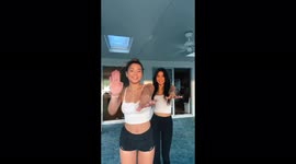 'Hot mum', 44, who is spitting image of 21-year-old daughter reveals all about her dating life – including going on DOUBLE DATES together