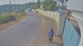 Youth cheats death, escapes collision with bus in southern India