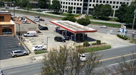 Attempted purse snatching/carjacking foiled by good samaritans