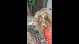 Alice cleaning nana house with aoron and hat never seen her clean anything before she normally just makes a mess around our house.                               Ok.