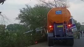 8 injured after bus rams into tanker truck in central India