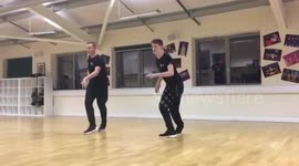 UK dancer who lost leg after being hit by lorry returns university less than six months later