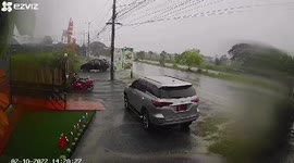 Trailer truck miraculously regains control as it comes just inches from slamming into SUV