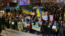 Hundreds of protesters chant ‘arm Ukraine’ in London’s Trafalgar Square