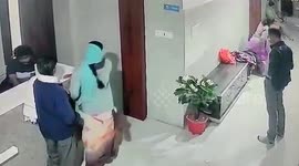 25-year-old suffers heart attack on hospital floor, survives in central India