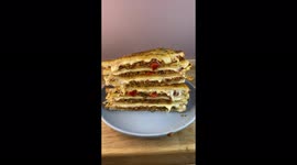 TikTok Chef makes incredible looking sandwich Lasagne using garlic butter toast