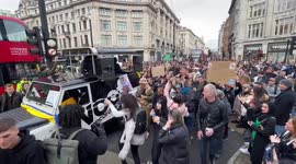 Dance For Peace Parade raves its way down London’s Oxford Street to raise money for Ukraine