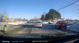 RECKLESS DRIVING: Driver didn't indicate to turn, changes mind then runs a red light (Dashcam Video)