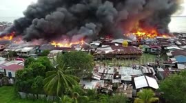 Hundreds of coastal homes destroyed by fire in Malaysia
