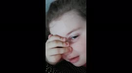 Facke Drama crying queen