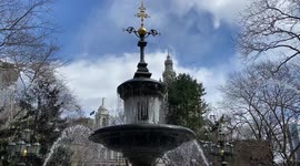 New York City experiences record March cold , freezing temperatures