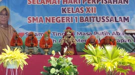 Ranup Lampuan Traditional Dance of Acehnese
