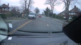 Citroen blocking the use of a lane at traffic lights, and then speeding up to push in front of anothercar