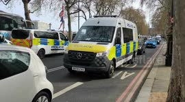 London become an dictatorships of the police state