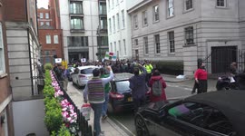 Moment when TLP supporters Storm peaceful celebrations outside of Pakistan Prime Minister Nawaz Sharif's residence in London