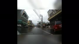 Accident: Moped rider gets annoyed after getting splashed by speeding car (Dashcam Video)