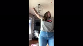 Fit check goes wrong after mom accidentally trips over daughter